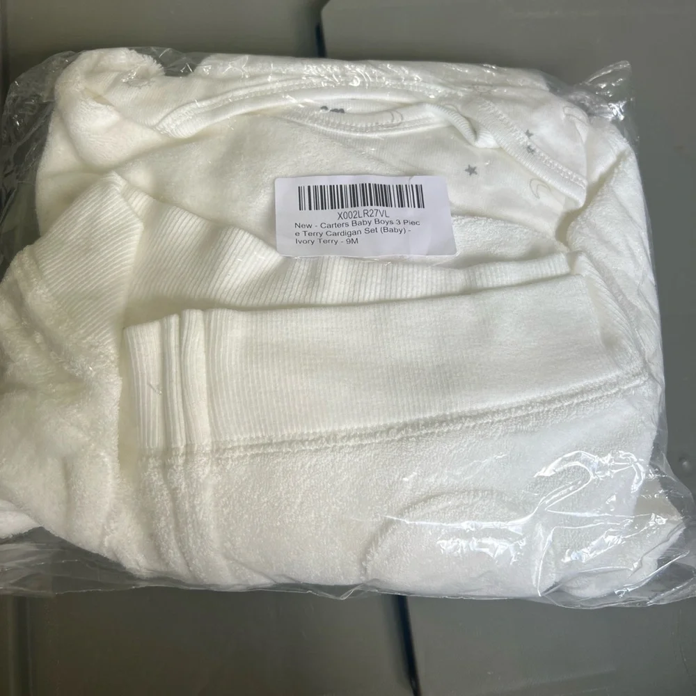 Carters 3-Piece Baby‎ Boy Terry Little Ivory Carding Set 9M